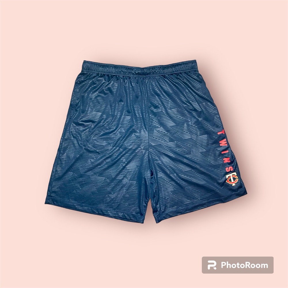 Majestic Minnesota Twins Shorts, Size 2XL